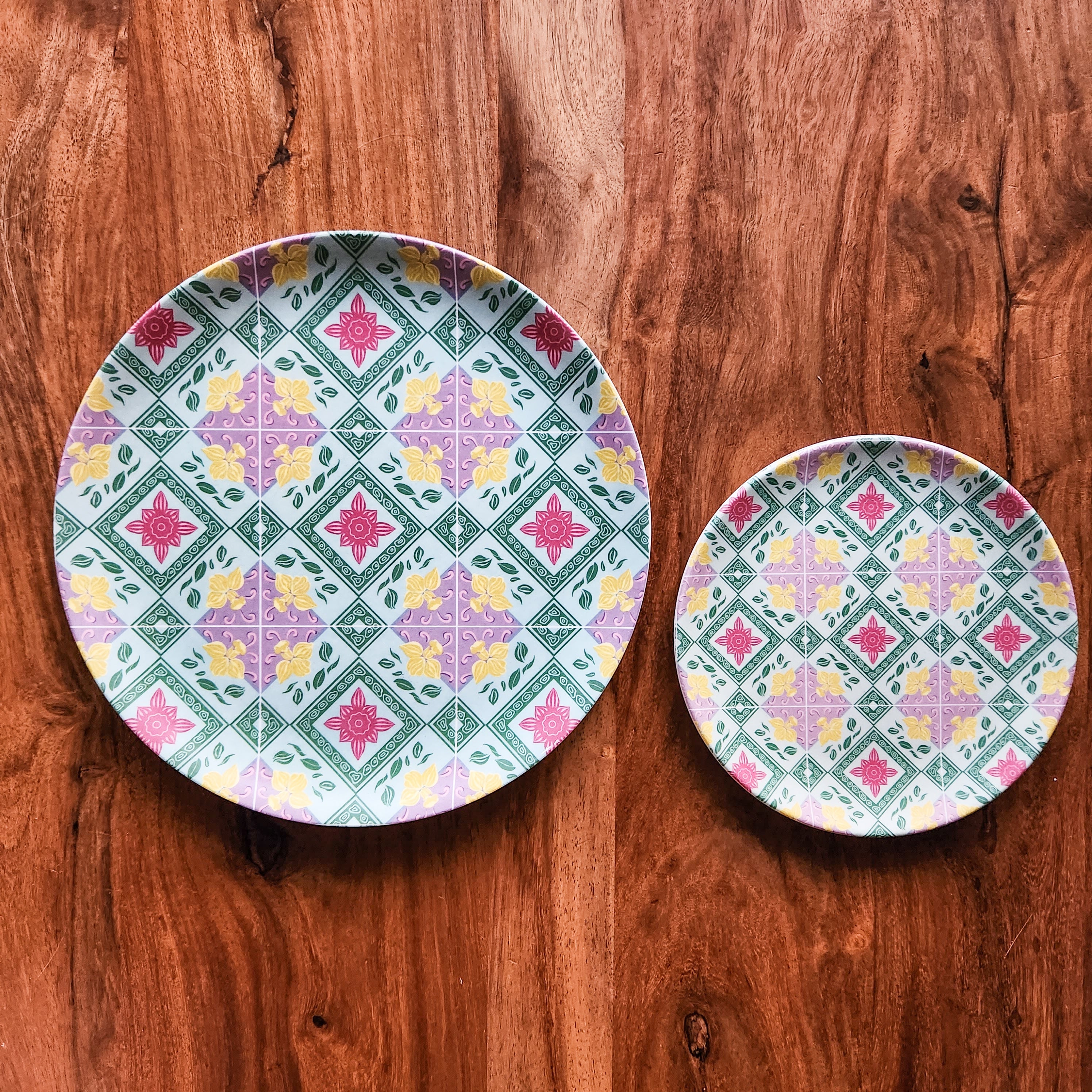 Assiette en bambou « Peranakan Tile » – Fleurs carrées