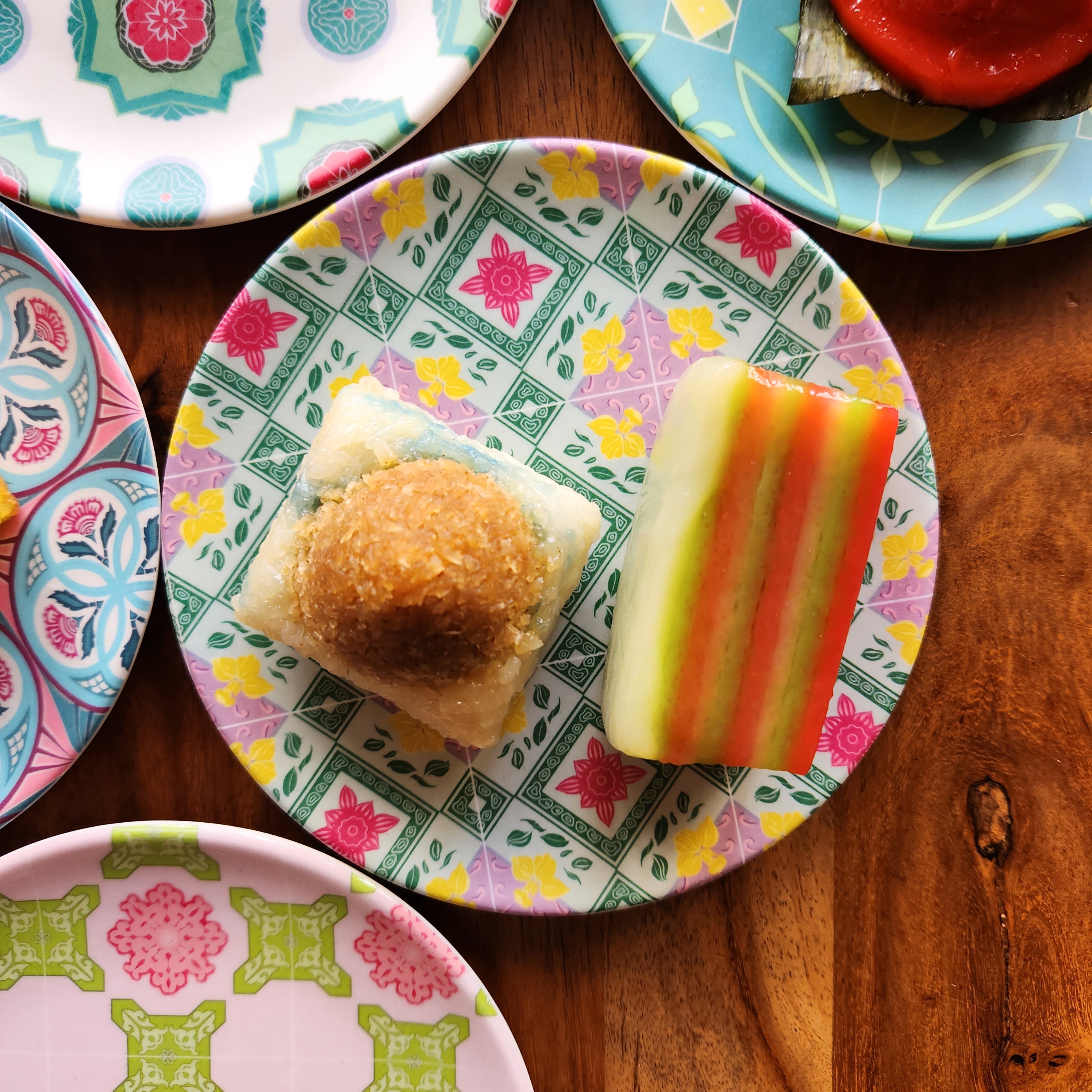Assiette en bambou « Peranakan Tile » – Fleurs carrées