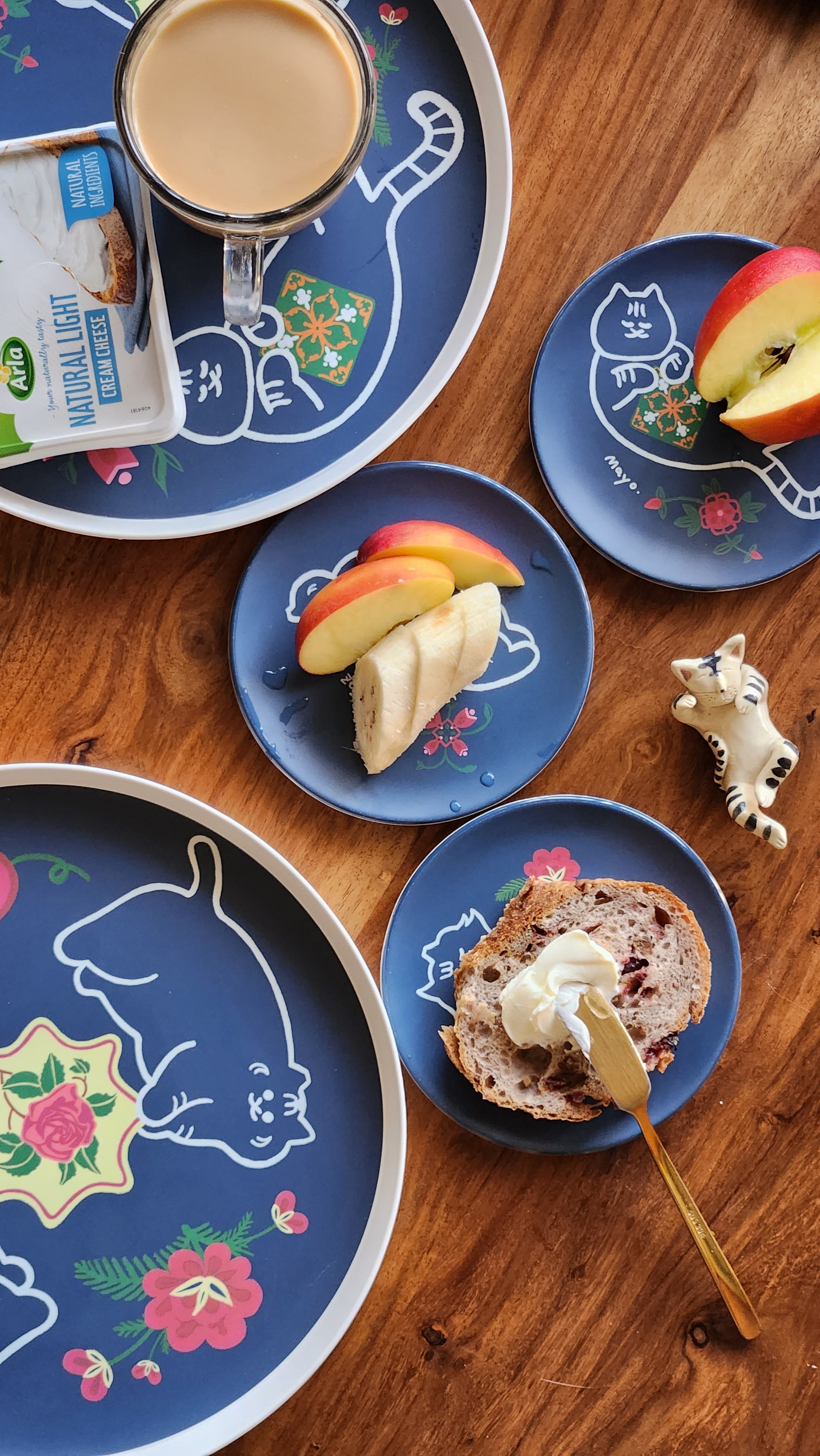 Mini Assiettes en Bambou "Flore et Chatons Peranakan"