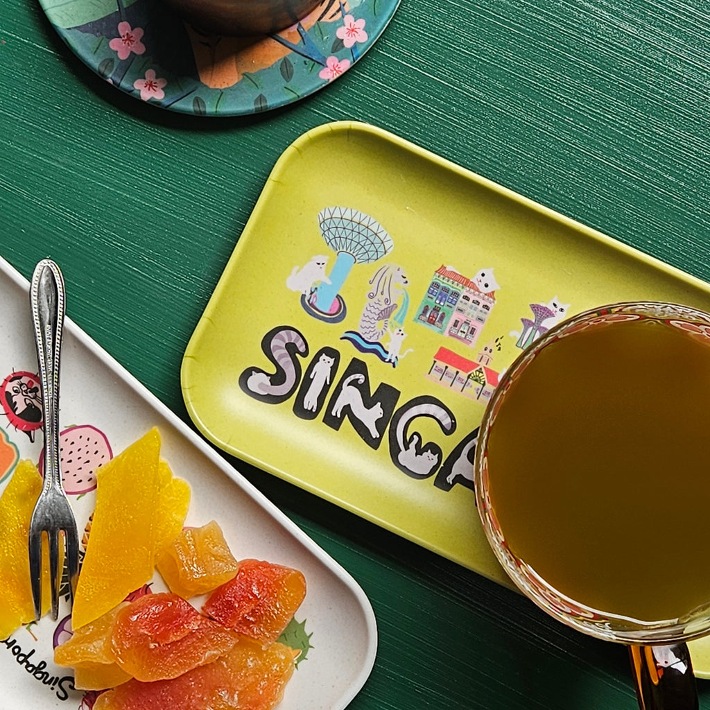 Plateau en bambou Naughty Kitty et monuments de Singapour
